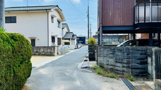 【前面道路含む現地写真】 | 前面道路含む現地写真です