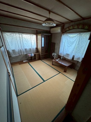 【和室】 | 岡山県津山市小田中 ～6DKの部屋数とゆとりある駐車スペース～ | 畳の調湿・断熱効果で、夏は涼しく冬は暖かく過ごせます。