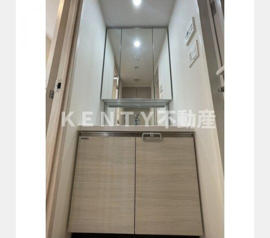 【洗面所】 | Ａｕｇｕｓｔａ Ｒｅｓｉｄｅｎｃｅ大森 | 広い洗面スペース