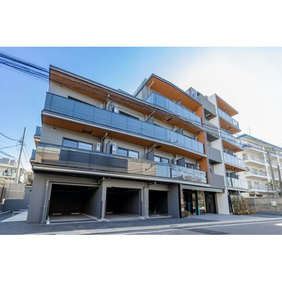 【外観】 | アジールコート方南町テラス