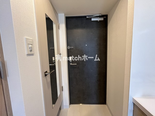エスリード大阪イーストエッジの玄関