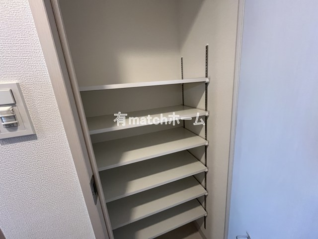 エスリード大阪イーストエッジの収納
