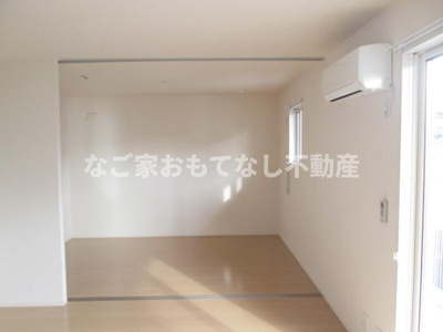 【寝室】 | リヴァージュ | ※写真は別号室