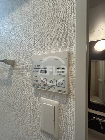カーサ　ベレタの洗面所|浴室乾燥機