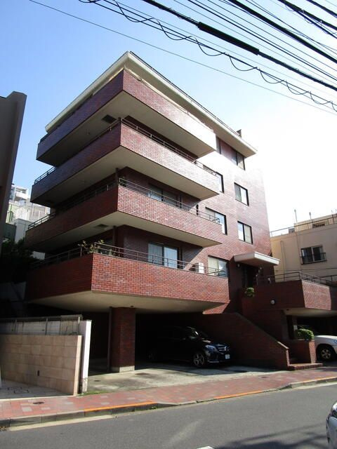 メゾン松濤の外観