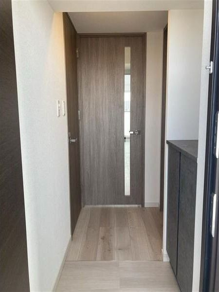 S-RESIDENCE亀島駅前ascent(アセント)の玄関