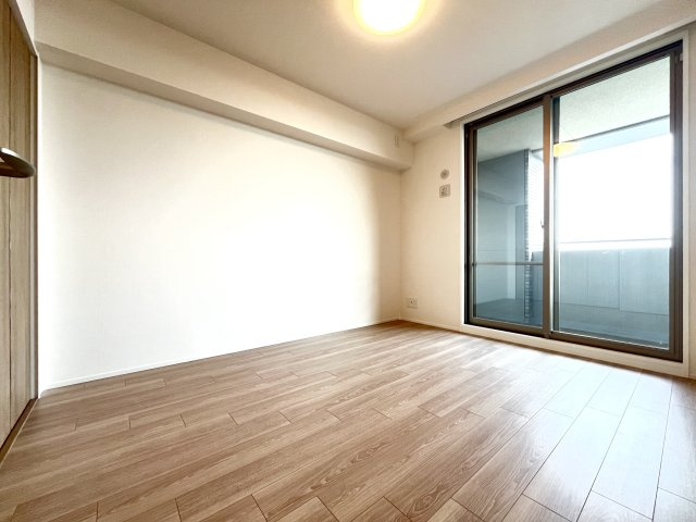 エスリード西宮甲陽園Ⅲ番館ヒルズの洋室