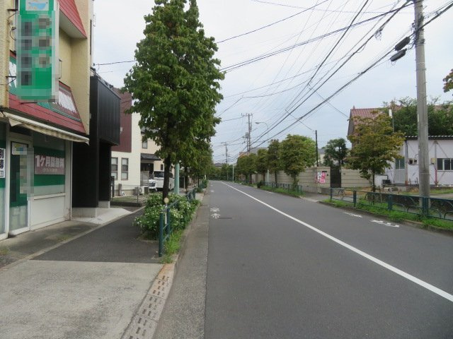 西東京市中町４丁目の倉庫の周辺
