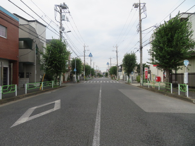 西東京市中町４丁目の倉庫の周辺