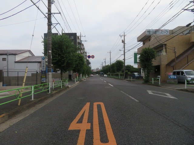 西東京市中町４丁目の倉庫の周辺