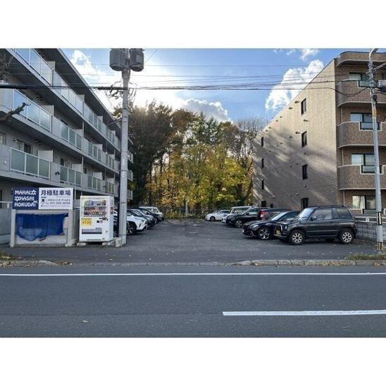 【駐車場】MAHALO　OHASHI　HOKUDAI 