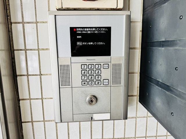 アーバンヒルズ西八王子の防犯設備|～オートロック付き、防犯性も安心です～