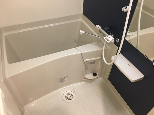 クレヴィスタ北綾瀬の浴室