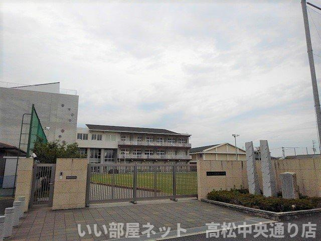 【周辺】 | グラン　シェル　Ｂ | 坂出市立坂出小学校まで1600m