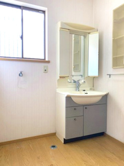  | 氷上町石生中古住宅1300万円