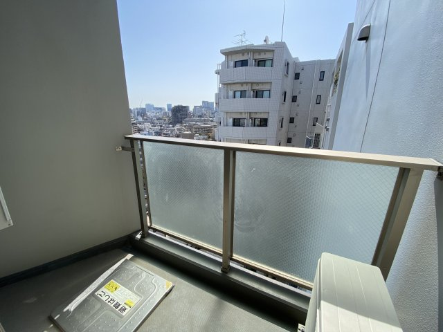 【バルコニー】