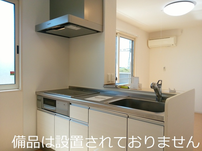 メゾンブランシュのキッチン|コンパクトなキッチンで掃除もラクラク