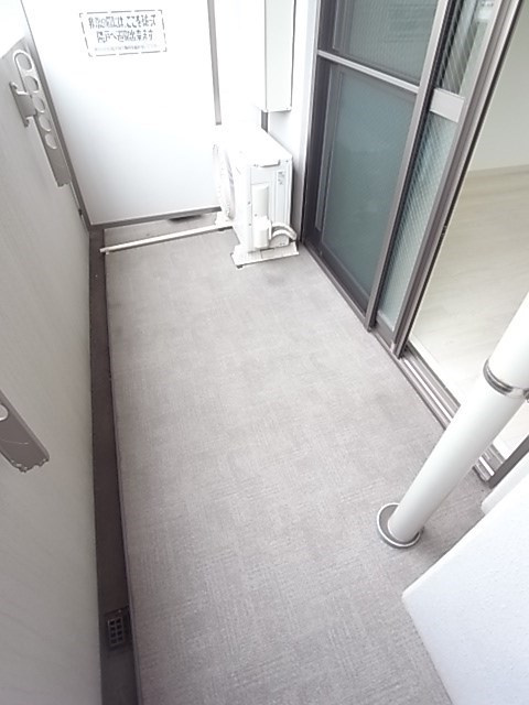 アトール尼崎のバルコニー