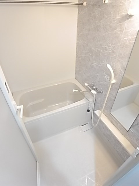 アトール尼崎の浴室