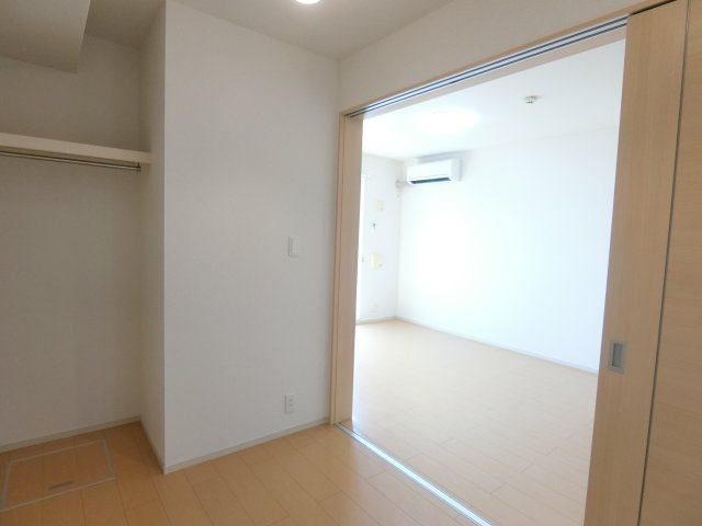 【洋室】 | プログレス