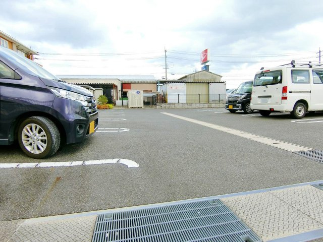 【駐車場】 | リバーサイド