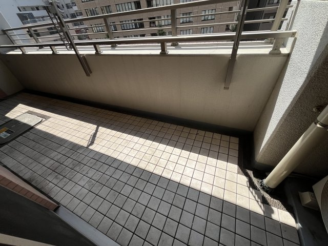 【バルコニー】