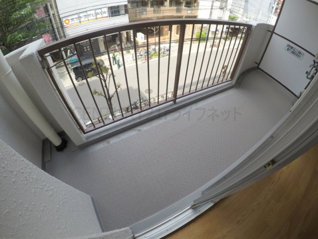 【バルコニー】 | ハイツメルローズ