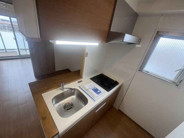 ファーストフィオーレ江坂江の木町パークサイドのキッチン