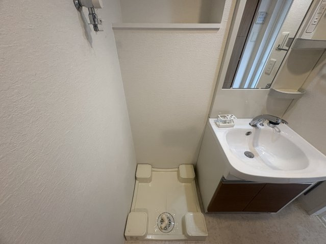 ファーストフィオーレ江坂江の木町パークサイドの洗面所