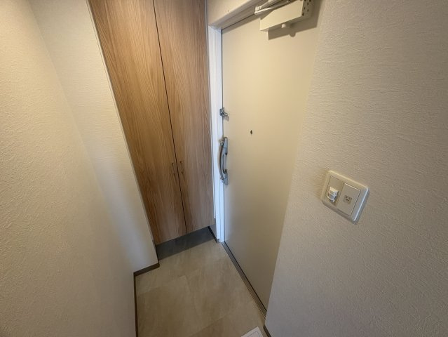ファーストフィオーレ江坂江の木町パークサイドの玄関