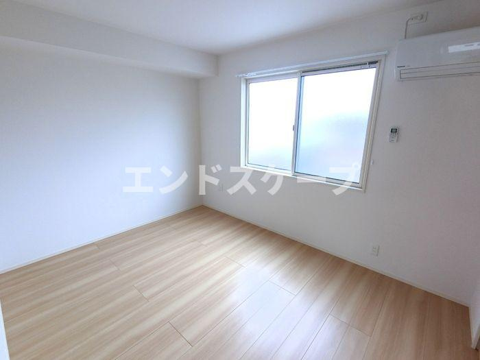 ラウレア平和町の洋室|高崎、前橋のお部屋探しはエンドスケープまで！お客様の理想お聞かせ下さい♪