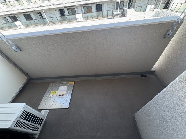エル・セレーノ石屋川のバルコニー|同物件別部屋写真