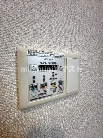フォレステージュ北堀江の玄関|※別号室参考写真
