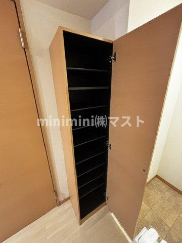 フォレステージュ北堀江の収納|※別号室参考写真