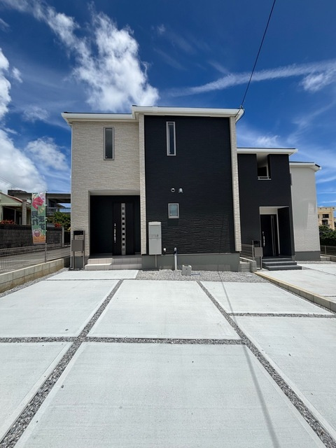 リーブルガーデン　南城市玉城前川　１号棟
