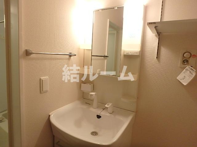 板橋区上板橋２丁目のアパートの洗面所