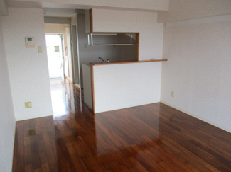 【洋室】 | ヴィラシャンティ | ※写真は別のお部屋になります。