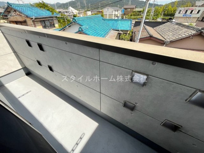 【バルコニー】 | ガレージハウスエスポワール