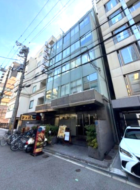 瓦町浪速ビルの外観