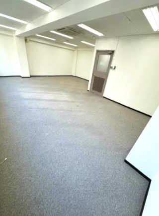 瓦町浪速ビルの内装