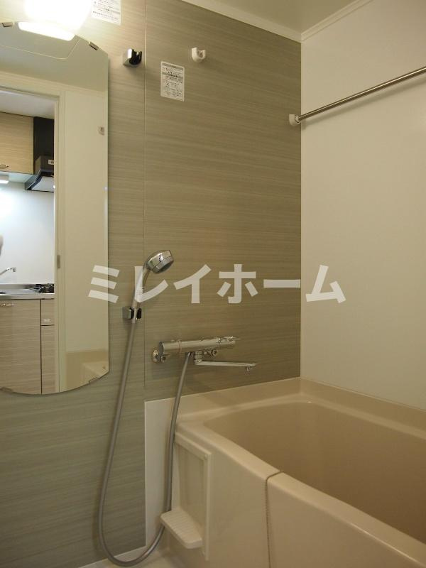 ルーブル羽田萩中の浴室