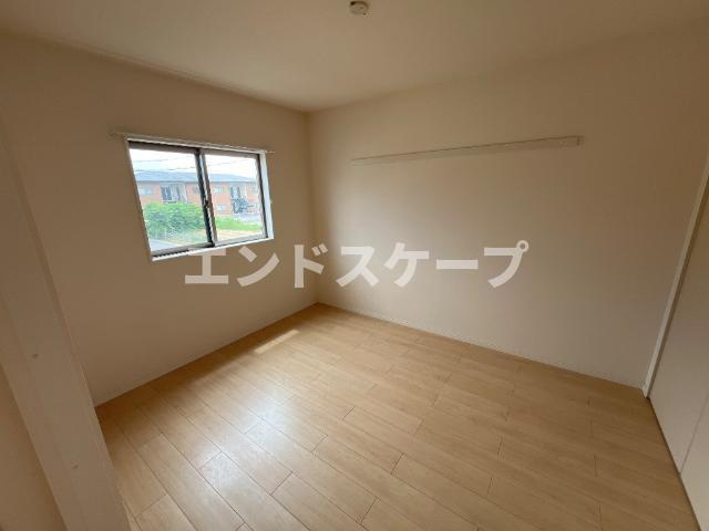 ユニヴァリィ　ヒロの内装|南洋室
高崎、前橋のお部屋探しはエンドスケープまで！お客様の理想お聞かせ下さい♪