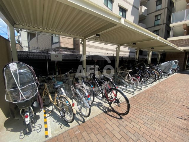 アール・オーハイム松崎町のその他共用部分|アール・オーハイム松崎町　駐輪場