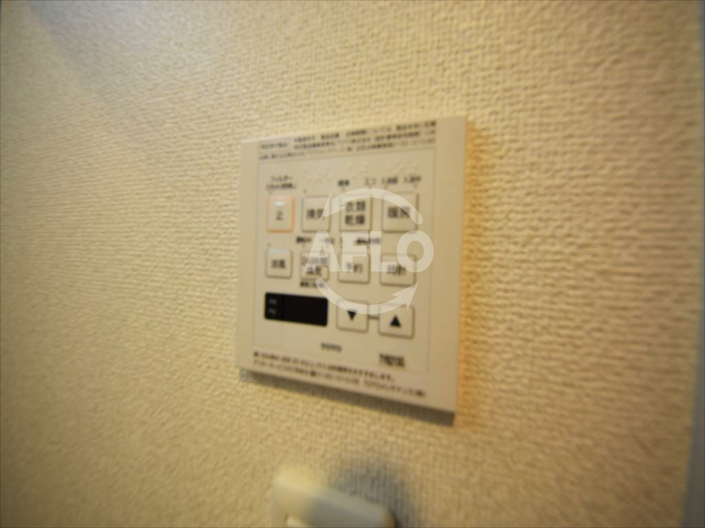 アモーレ本町ウエストの設備|AMORE HOMMACHI WEST（アモーレホンマチウエスト）　浴室換気乾燥暖房機