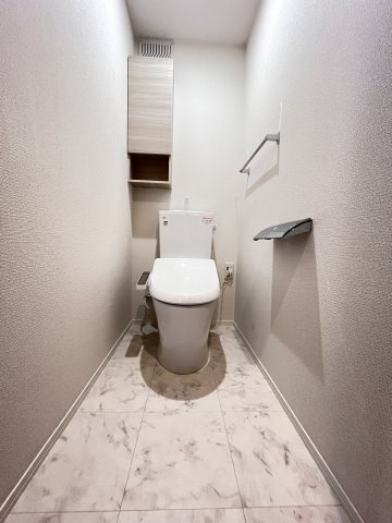 大阪市城東区永田２丁目の賃貸マンションのトイレ