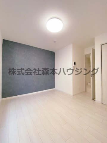 【洋室】 | 　スリール萱島東 | 広々とした洋室です