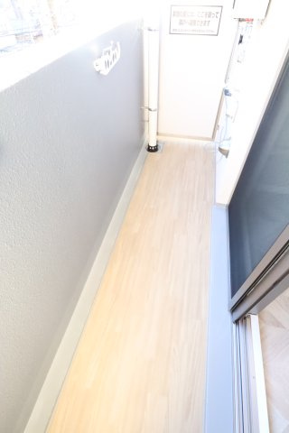 大阪市城東区新喜多東１丁目の賃貸マンションのバルコニー