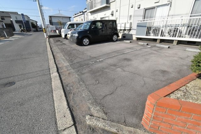 【駐車場】 | 太田田園ハイツ B棟 | 駐車場