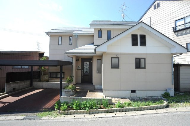 安茂里小市3丁目　中古住宅