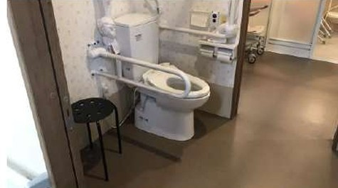 柏原市本郷貸店舗のトイレ